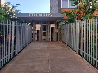 2.5 Bedroom Apartment For Sale in Arcadia