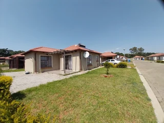 3 Bedroom House for Sale in Heatherview, North Of Pretoria!!
