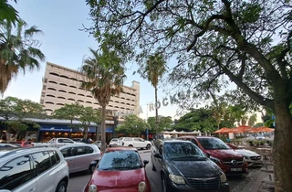 Prime Medical Room in the Heart of Umhlanga Village