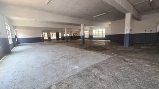 Warehouse/ Factory to Let in New Germany