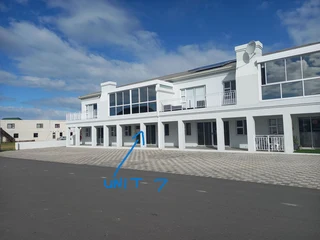SHOP FRONT WITH GARAGE