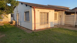 Home For Sale Plus one Bedroom outbuilding  in Phoenix