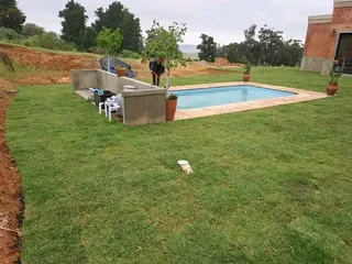 We supply and install LM Berea grass