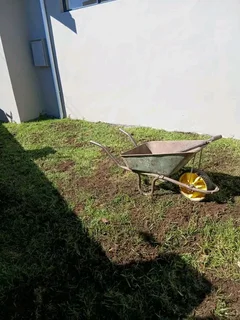 We supply and delivery per cube