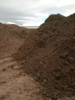 We supply and delivery per cube