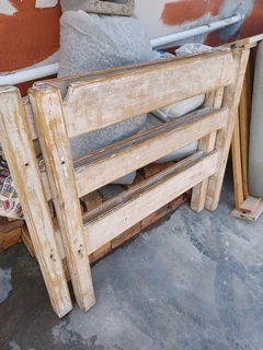 Vintage single wooden bed