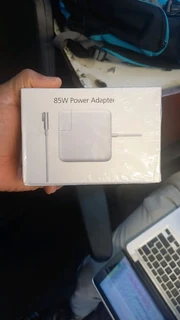 Apple macbook Pro and air chargers