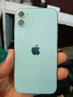 IPhone 11 64g wifi only R2000