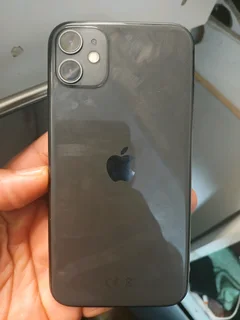 IPhone 11 64g wifi only R2000.