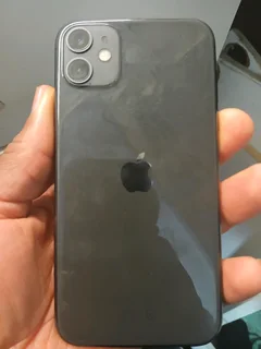 IPhone 11 64g wifi only R2000.