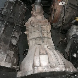 Used Toyota Quantum 2.5 gearbox for sale