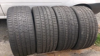 A set of tyres 285/40/22 continental normal now available