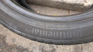 A set of tyres 285/40/22 continental normal now available