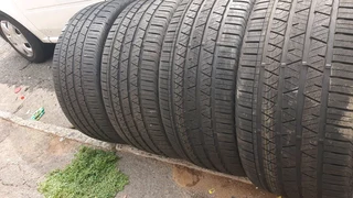 A set of tyres 285/40/22 continental normal now available