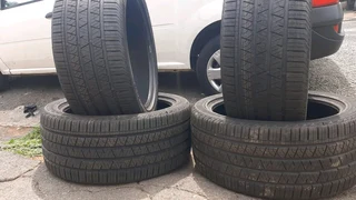 A set of tyres 285/40/22 continental normal now available