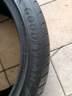 Two tyres 295/35/21 Goodyear F1 now available