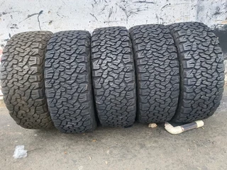 Five tyres 275/55/20 bf Goodrich ko2 now available