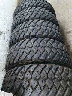Set of Five tyres 285/70/17 one is new 4 are used but 90% condition
