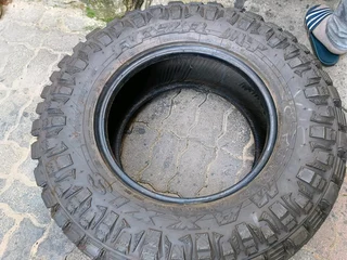 Set of Five tyres 285/70/17 one is new 4 are used but 90% condition