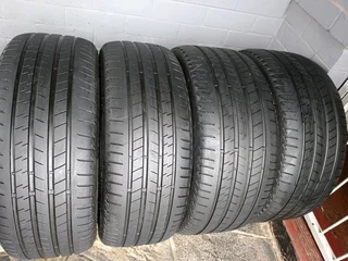 BMW X3 set of tyres 275/40/20&245/45/20 Bridgestone runfat now available