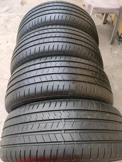 Sat of tyres 245/45/20 Bridgestone normal