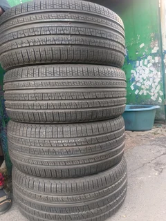 New set of land Rover sport tyres 275/45/21 Pirelli Scorpion now available