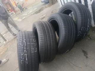 Set of tyres 255/50/19 Pirelli Scorpion 廬