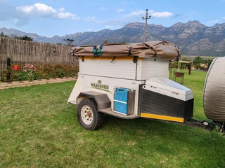 `4x4 camping trailor Challenger