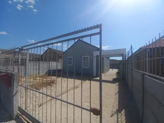 Calling all first time buyers!! This cute 2 bedroom starter home has huge potential to expand.