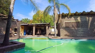 Very spacious 4-Bedroom Family home for sale in Sasolburg, Stadium Area