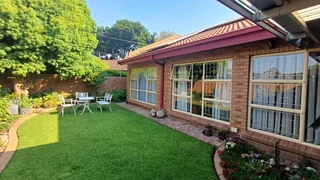 Stunning 3-Bedroom Townhouse for sale in Vaalpark, Sasolburg.