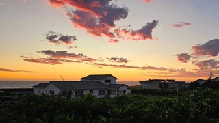 Cape St Francis Holiday Home With Ocean Views