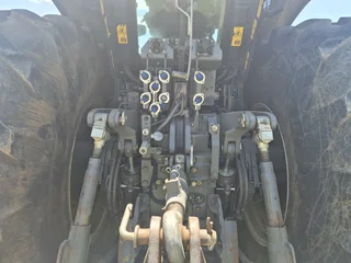 2016 Massey Ferguson 8690 253kw