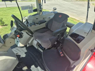 2016 Massey Ferguson 8690 253kw