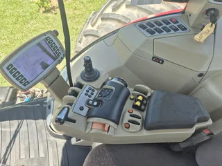 2016 Massey Ferguson 8690 253kw