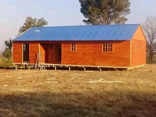 Log cabin Wendy houses