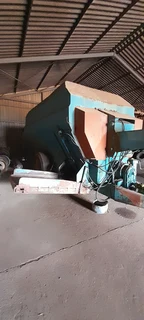 Labrador Storti 120 Feed Mixer Running Daily