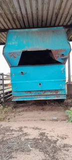 Labrador 120 Feed Mixer Running Daily