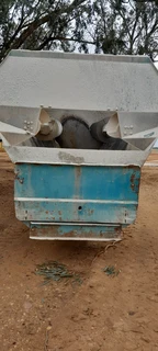 Labrador 120 feed mixer for sale in daily running condition