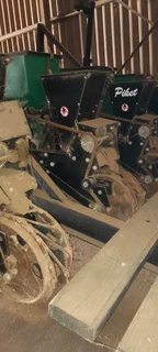 Piket Mielie Planter for sale