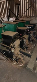 Piket Mielie Planter for sale