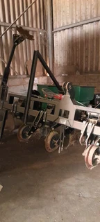 Piket Mielie Planter for sale