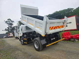 2023- ISUZU FTR850 TIPPER TRUCK- AA4219
