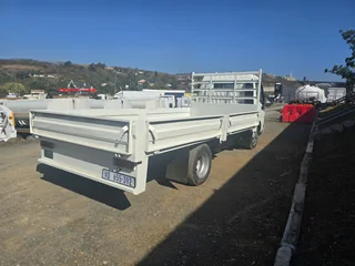 2018- HINO 300-614 DROPSIDE BODY TRUCK- AA4195