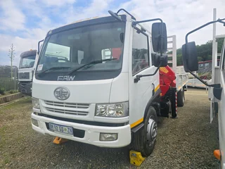 2015- Faw Ca 15.180 Dropside Truck With Crane- Aa4113