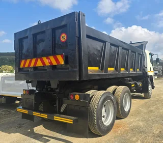 2013- ISUZU FVZ1400 TIPPER TRUCK- AA4211