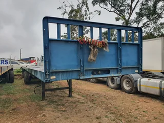 2003- M & P Bodies Flatdeck Trailer- Aa4203