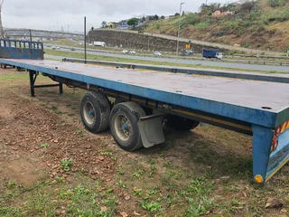 2003- M &amp; P BODIES FLATDECK TRAILER- AA4203