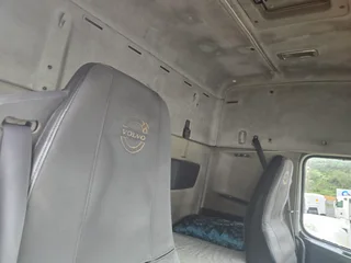 2011- VOLVO FH440 TRUCK TRACTOR- AA4131