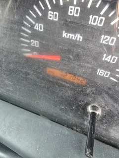 2016- ISUZU NPR400 VANBODY TRUCK- AA4214